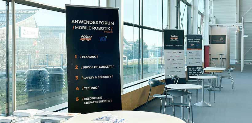 Rollup auf Messestand für das Anwenderforum auf der Logimat Stuttgart